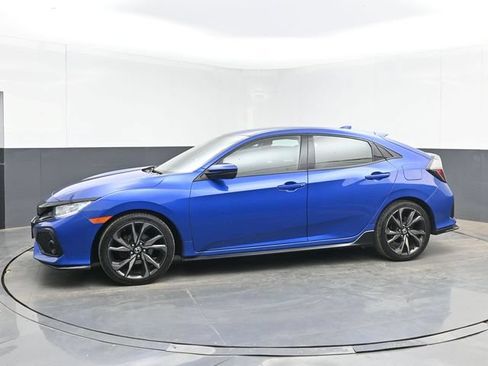 Used 2018 Honda Civic Sport image 11