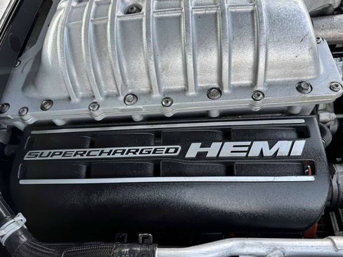 Used 2018 Dodge Charger SRT Hellcat w/ Harman/Kardon Audio Group RWD image 54