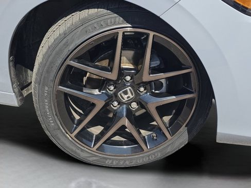 Used 2024 Honda Civic Sport Touring image 19