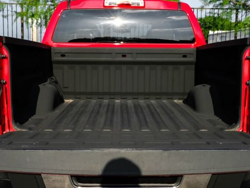 Used 2018 GMC Canyon 2WD Crew Cab w/ Convenience Package image 50