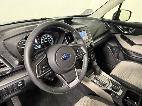 Used 2019 Subaru Forester Premium AWD/4WD image 15