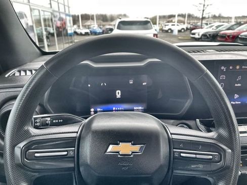 Certified 2023 Chevrolet Colorado W/T image 11