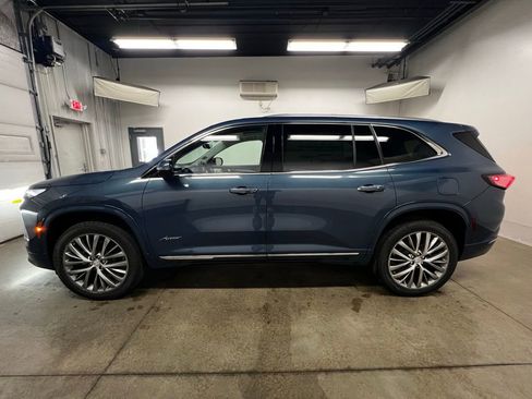 New 2026 Buick Enclave Avenir w/ Super Cruise Package AWD/4WD image 6