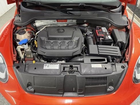 Used 2018 Volkswagen Beetle 2.0T Coast w/ Coast Lighting Package image 23