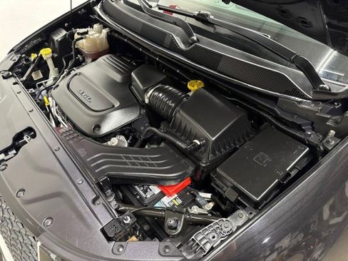 Used 2022 Chrysler Pacifica Touring-L image 46