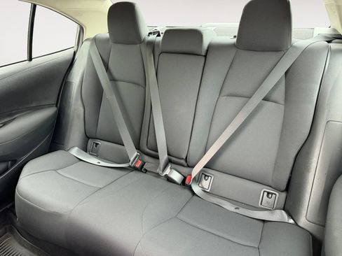 Used 2024 Toyota Corolla LE FWD image 13