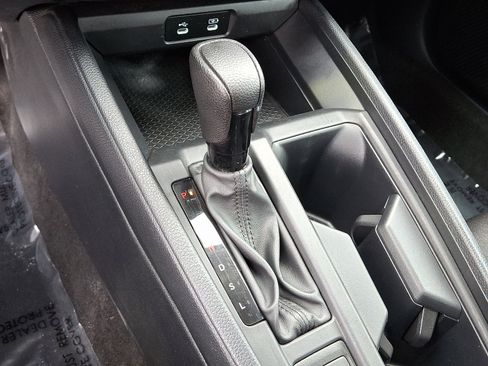 Used 2023 Honda Accord EX image 14