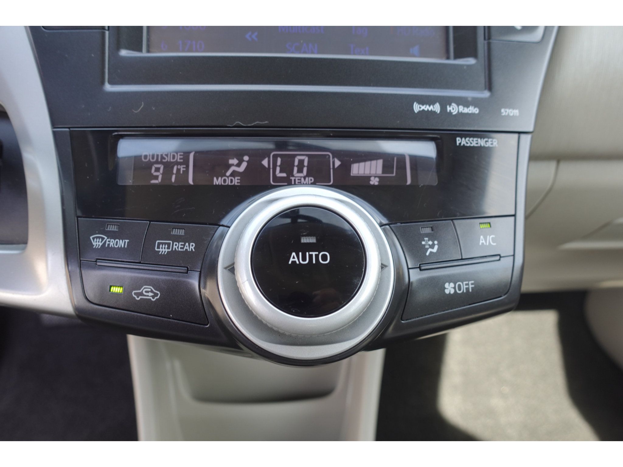Used 2013 Toyota Prius V Three FWD image 18