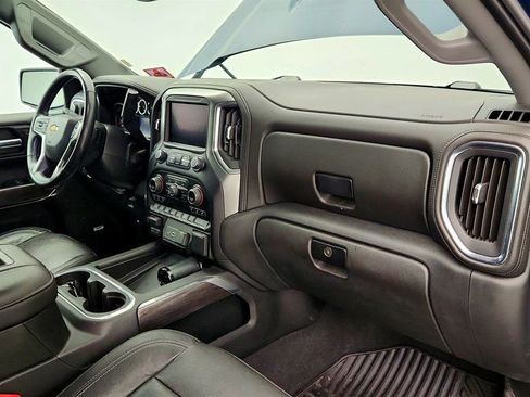 Used 2019 Chevrolet Silverado 1500 LTZ w/ LTZ Premium Package image 25