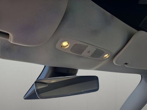 Used 2022 Tesla Model 3 Long Range image 20