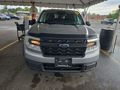 Used 2022 Ford Maverick XL FWD image 2
