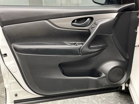 Used 2020 Nissan Rogue Sport S AWD/4WD image 6