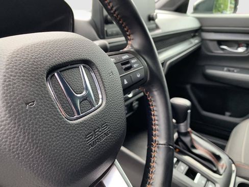 Certified 2025 Honda CR-V Sport image 45