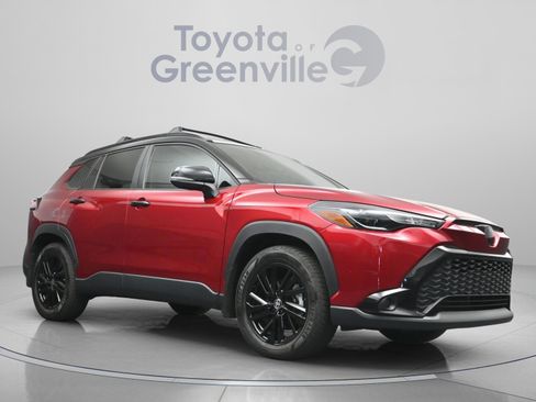 Used 2025 Toyota Corolla Cross AWD Hybrid image 19