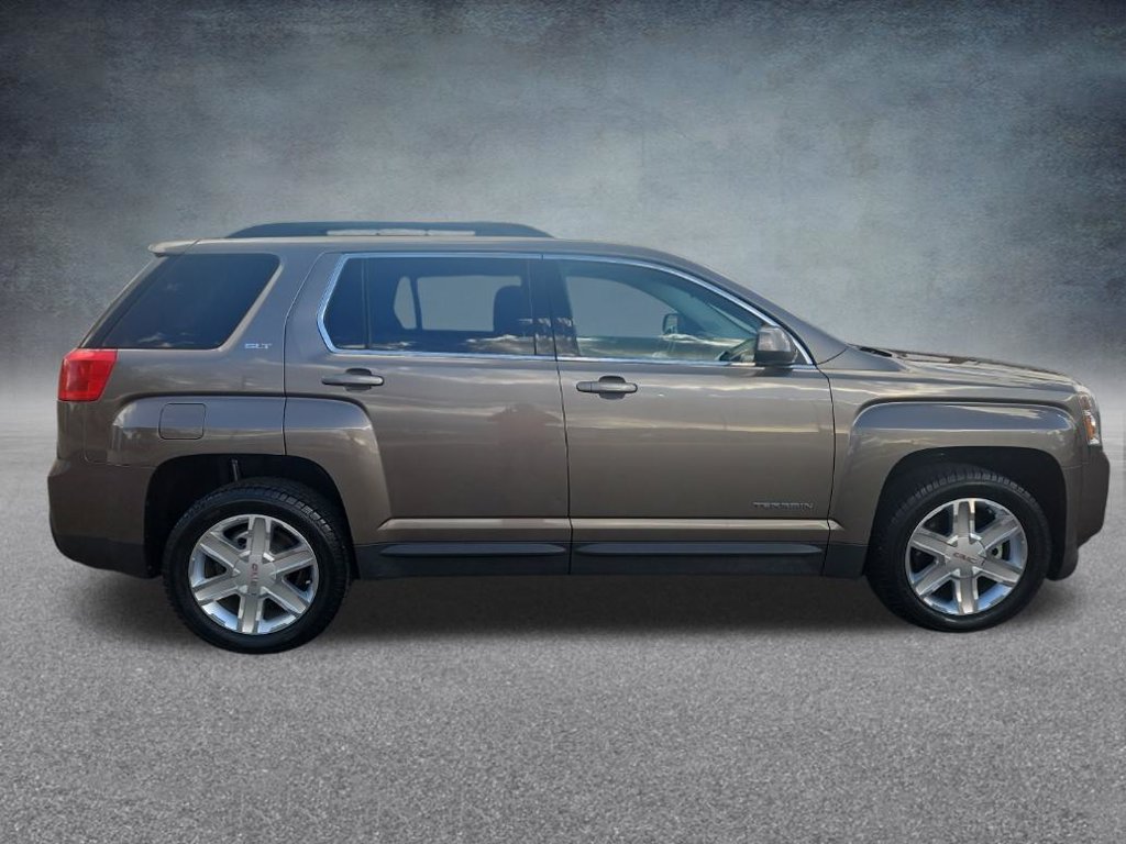 Used 2011 GMC Terrain SLT FWD image 2