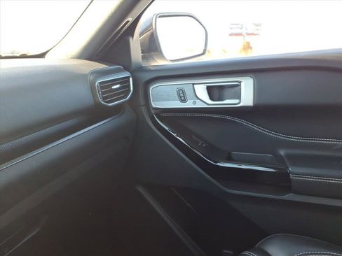 Used 2023 Ford Explorer ST w/ Equipment Group 401A image 23