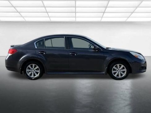 Used 2012 Subaru Legacy 2.5i Premium AWD/4WD image 9
