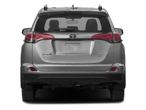 Used 2016 Toyota RAV4 LE FWD image 6