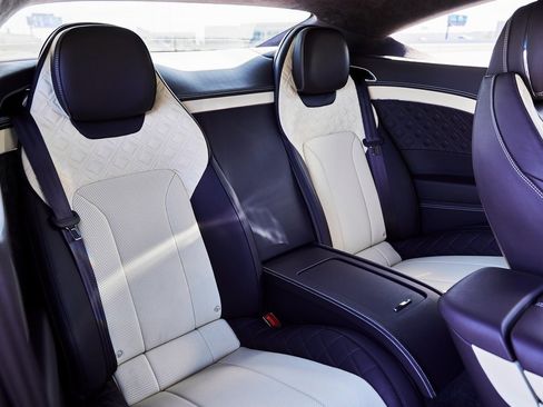 Used 2023 Bentley Continental GT Speed image 37