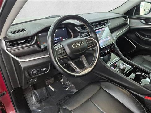 Used 2021 Jeep Grand Cherokee L Limited AWD/4WD image 10