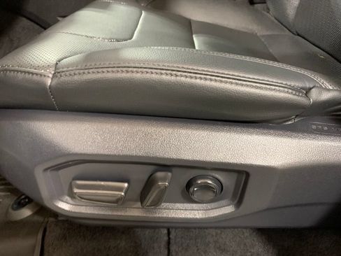 Used 2024 Toyota Tundra SR5 w/ SR5 Premium Package AWD/4WD image 27