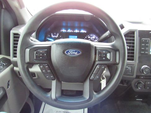 Used 2017 Ford F450 XL w/ Power Equipment Group image 41