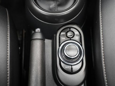 Used 2024 MINI Cooper S FWD image 25