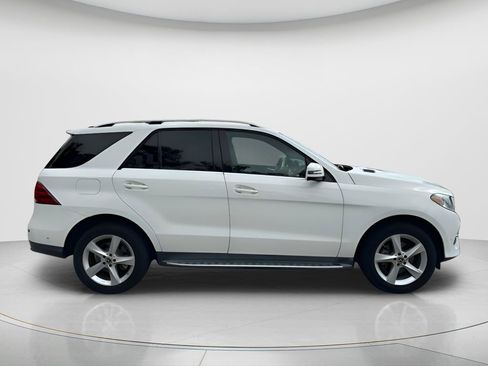 Used 2018 Mercedes-Benz GLE 350 image 4