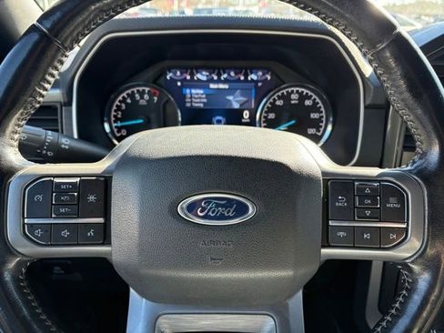 Used 2022 Ford F150 XLT w/ Equipment Group 302A High image 17