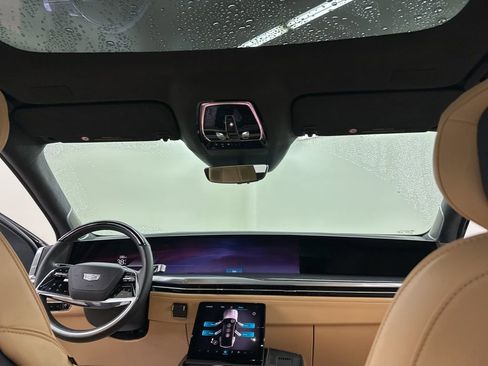 Used 2025 Cadillac Escalade IQ Luxury 2 image 22