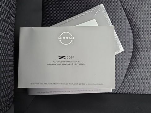 Used 2024 Nissan Z Sport image 37