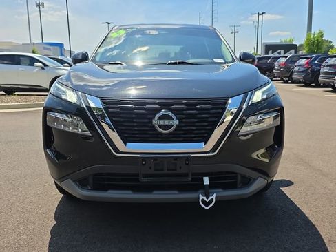 Used 2023 Nissan Rogue SV FWD image 8