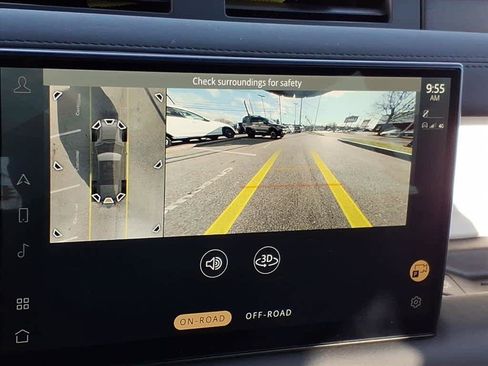 Used 2025 Land Rover Defender 110 S image 19