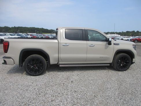 New 2026 GMC Sierra 1500 Denali AWD/4WD image 3