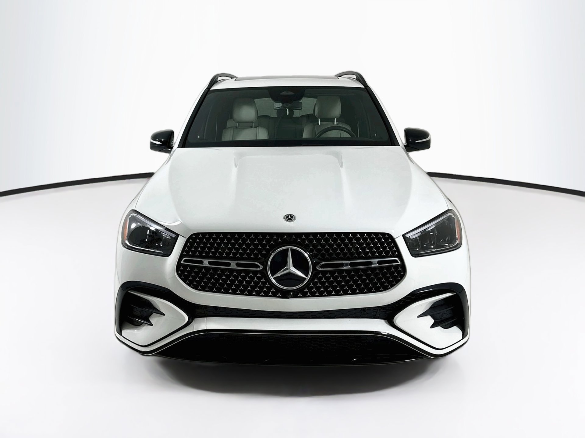 Used 2024 Mercedes-Benz GLE 350 4MATIC image 2