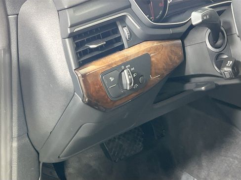 Used 2018 Audi A5 2.0T Premium w/ Convenience Package image 10