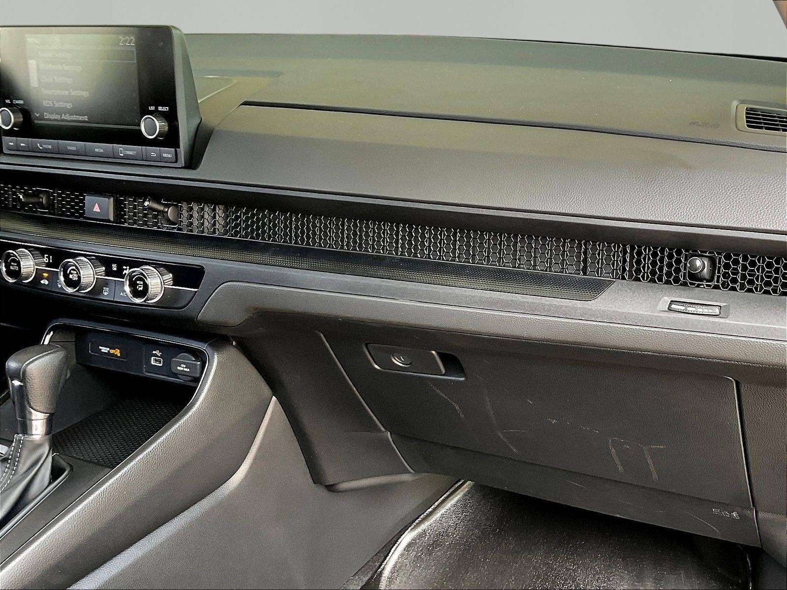 Used 2024 Honda CR-V LX image 25