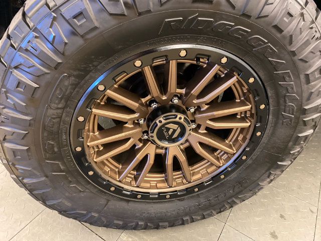 Used 2019 RAM 2500 Laramie w/ Night Edition AWD/4WD image 4