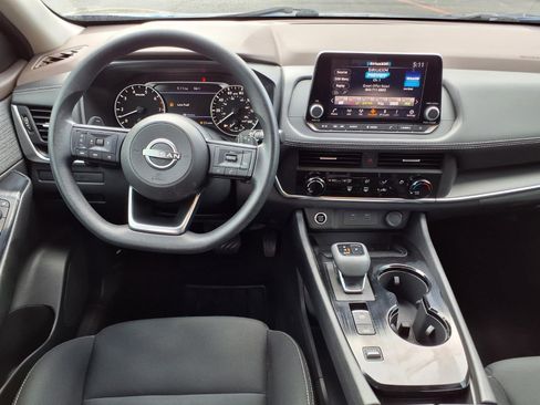 Used 2023 Nissan Rogue S FWD image 14