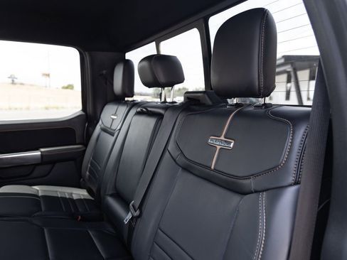 Used 2024 Ford F350 Platinum w/ FX4 Off-Road Package image 22