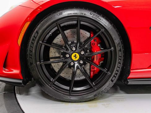 Certified 2019 Ferrari 812 Superfast RWD image 14