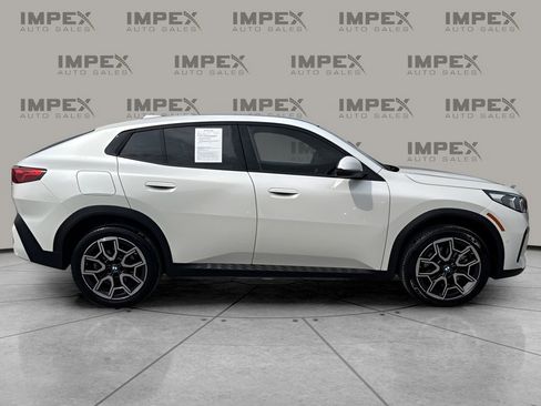 Used 2025 BMW X2 xDrive28i w/ Convenience Package image 6