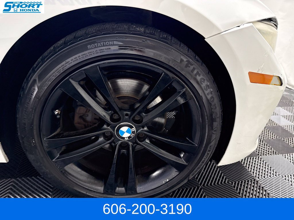 Used 2013 BMW 328i xDrive Sedan AWD/4WD image 4