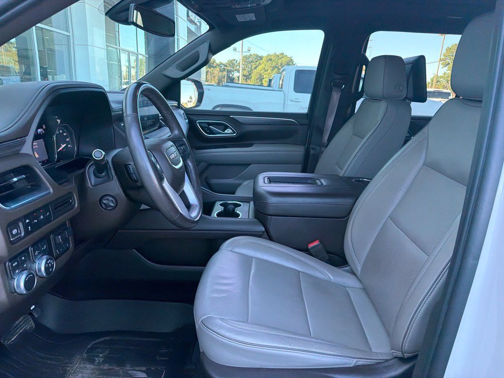 Used 2021 GMC Yukon SLT w/ SLT Luxury Plus Package AWD/4WD image 7
