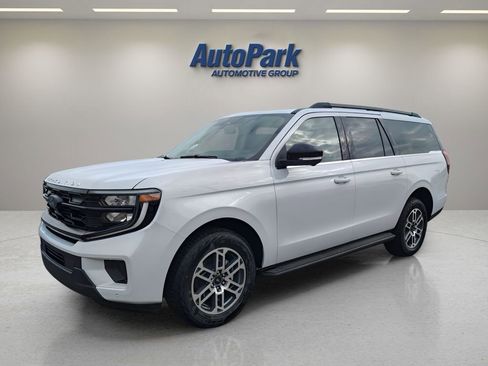 New 2026 Ford Expedition Max Active AWD/4WD image 3