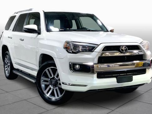 Used 2019 Toyota 4Runner Limited image 2