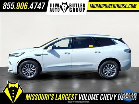 Used 2024 Buick Enclave Premium image 2