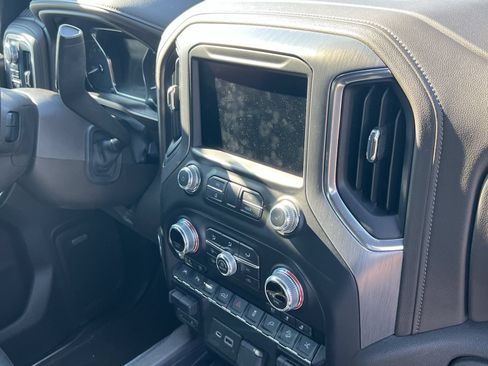Used 2020 GMC Sierra 1500 Denali w/ Denali Ultimate Package AWD/4WD image 9