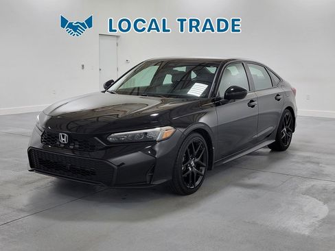 Used 2025 Honda Civic Sport image 4