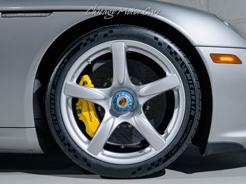Used 2005 Porsche Carrera GT RWD image 57